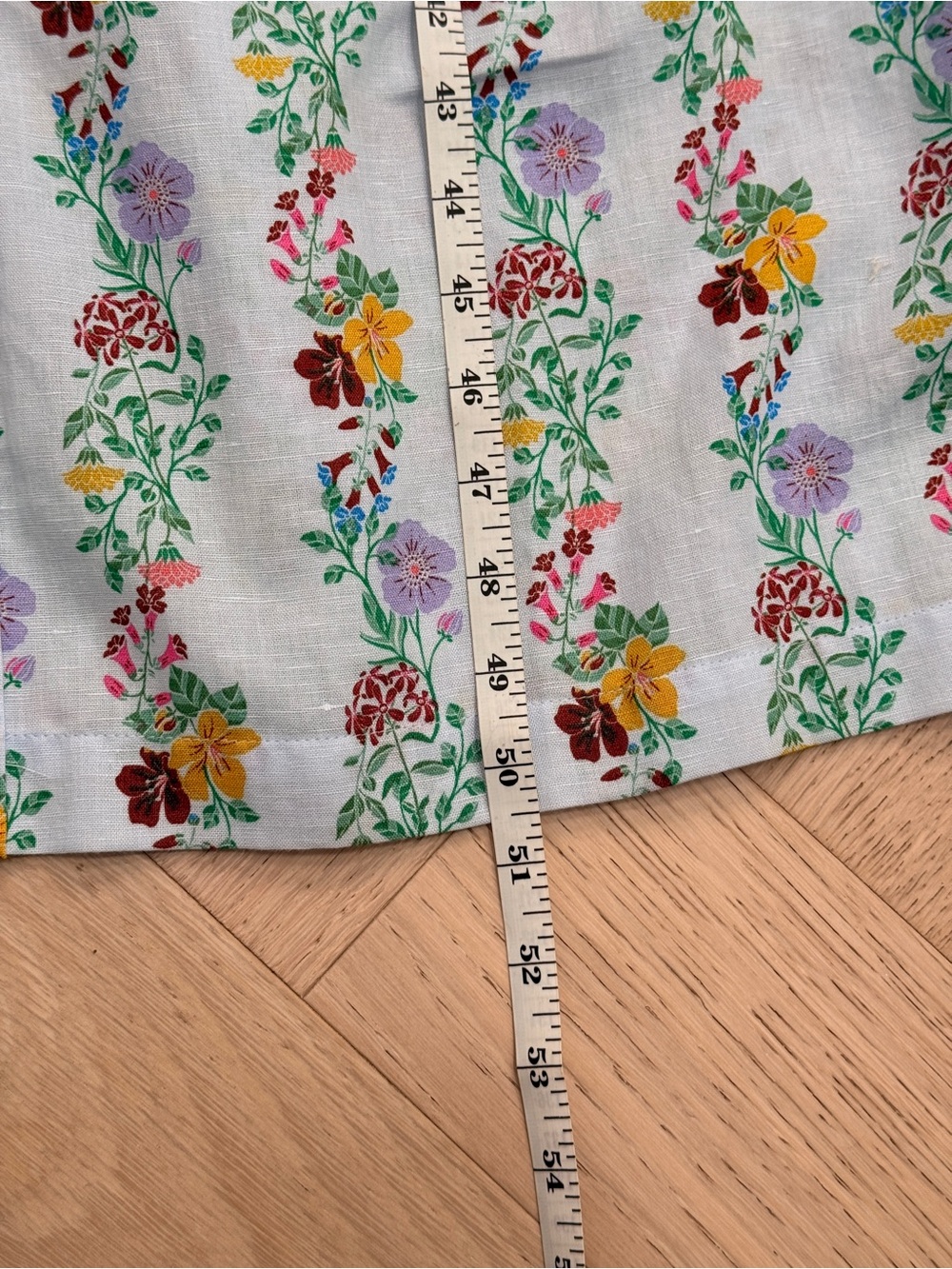 Boden Arabella Linen Blend Dress in Ice Cube Blue Blossom Trail - Picture 8 of 10